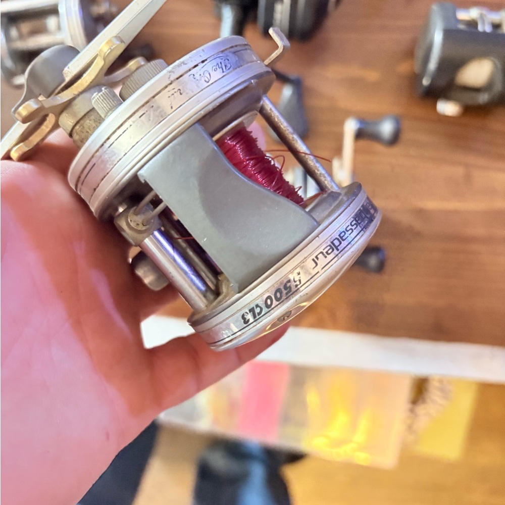 Assorted Fishing Reels Collection - Picture 11 of 13